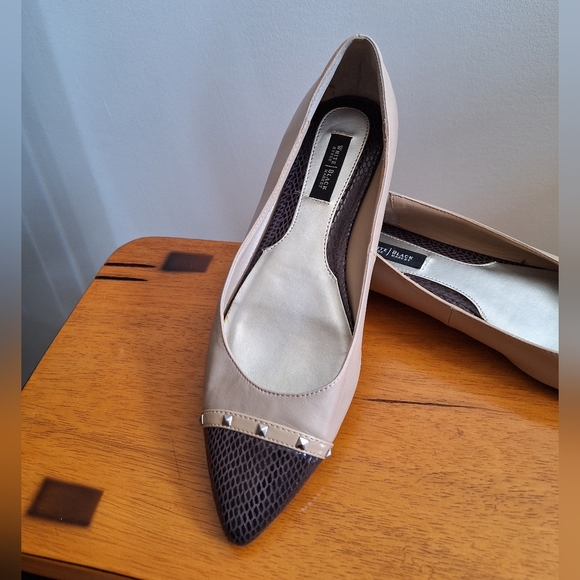White House Black Market Shoes - White House Black Market: Elegant pointed-toe ballet flats. Size 8.5M
